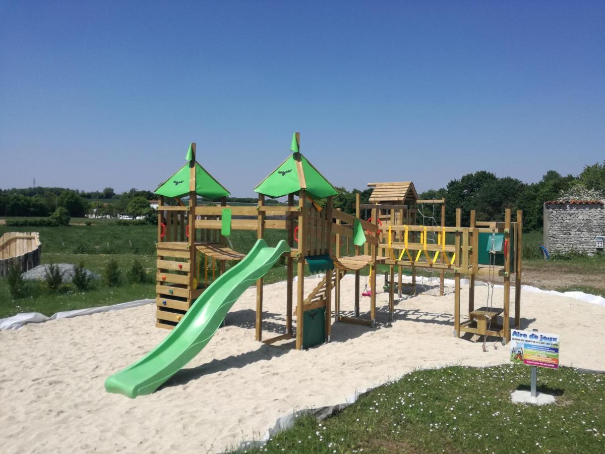 Domaine de la Laigne - Spa Asnières-la-Giraud Extérieur photo